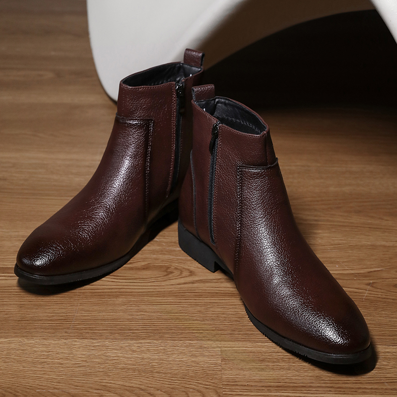 Chelsea Boots Men - รองเท้าบูทข้อสั้นหนังนุ่มสำหรับผู้ชาย สไตล์ลำลองทางธุรกิจ ซิปด้านข้าง ทรงเข้ารูป รองเท้าบูทสั้นสำหรับใส่ทำงาน ไซส์ใหญ่