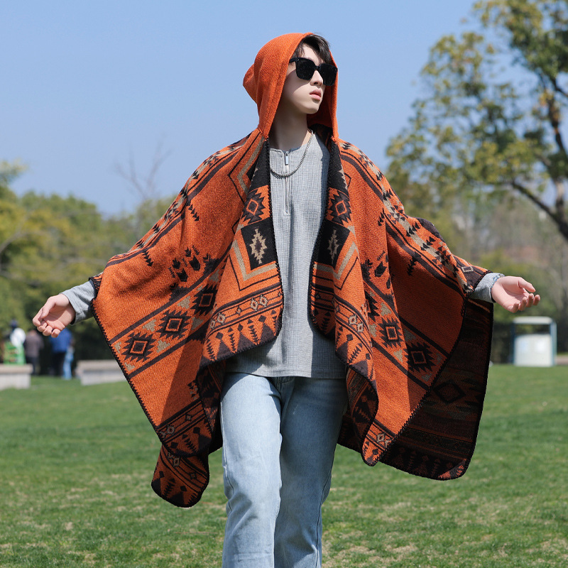 Mens Fashion Poncho - เสื้อคลุมผู้ชายสไตล์แคชเมียร์อัลปาก้า ลายชนเผ่า ใช้เป็นเสื้อกันลมได้ อเนกประสงค์ ให้ความอบอุ่น เหมาะสำหรับการเดินทาง