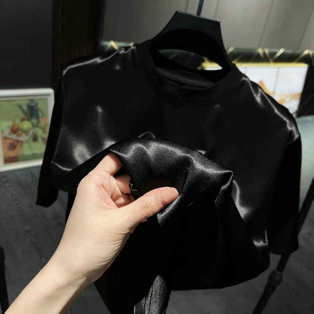 ชุดเซ็ตเสื้อยืดและกางเกงผ้าซาต - Men'S Fashion Undershirt บทวิจารณ์และราคา