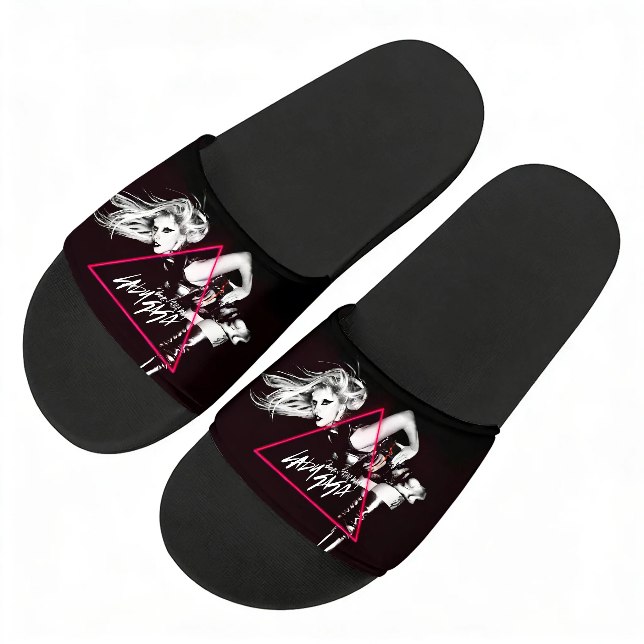 รองเท้าแตะเลดี้กาก้า รองเท้าใส - Mens Fashion Sandals บทวิจารณ์และราคา
